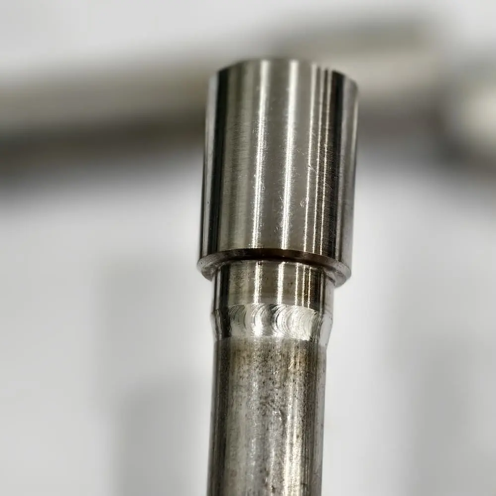 Pengelasan pipa sambungan diameter kecil